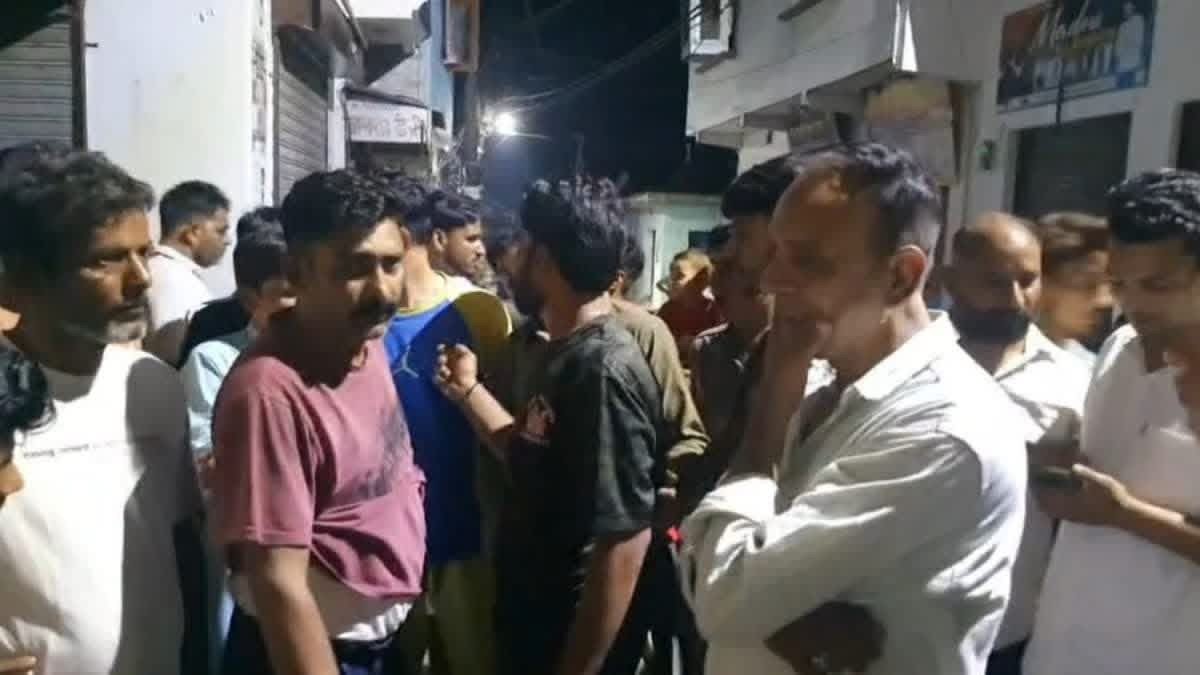 रामनगर के खताड़ी में फायरिंग से दहशत, जुआ खेलने से रोकना युवक को पड़ा भारी