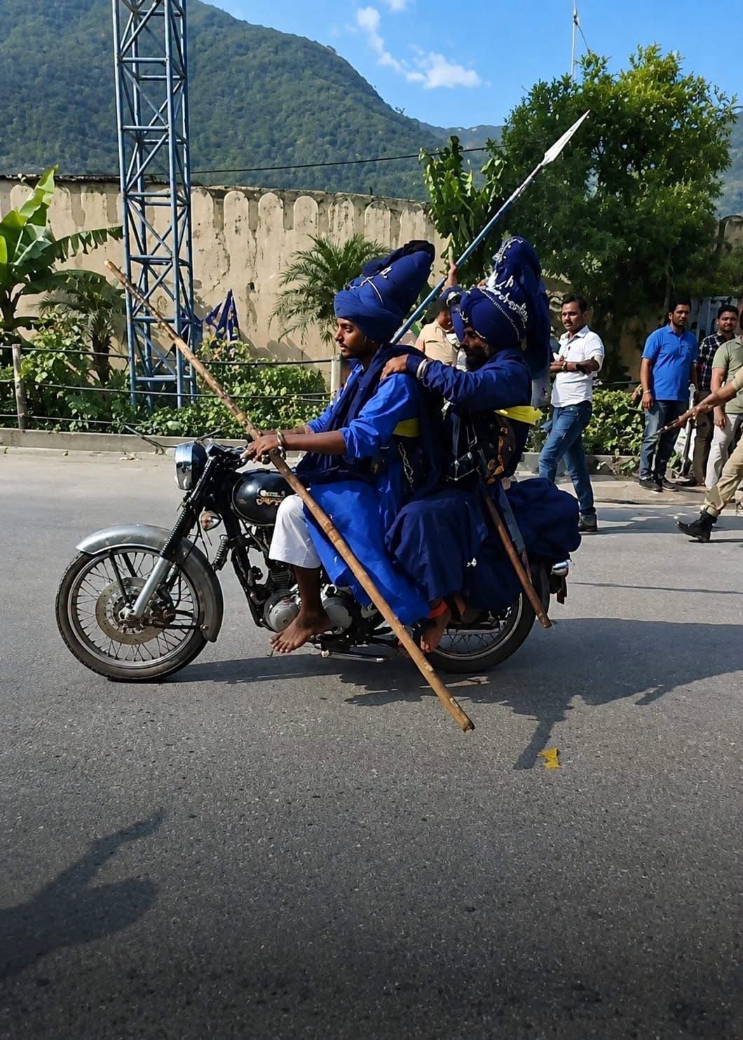 नगरासू प्रकरण: तीन दिन बाद खत्म हुआ गतिरोध, लेकिन सरकार और प्रशासन की कार्यशैली पर उठे सवाल