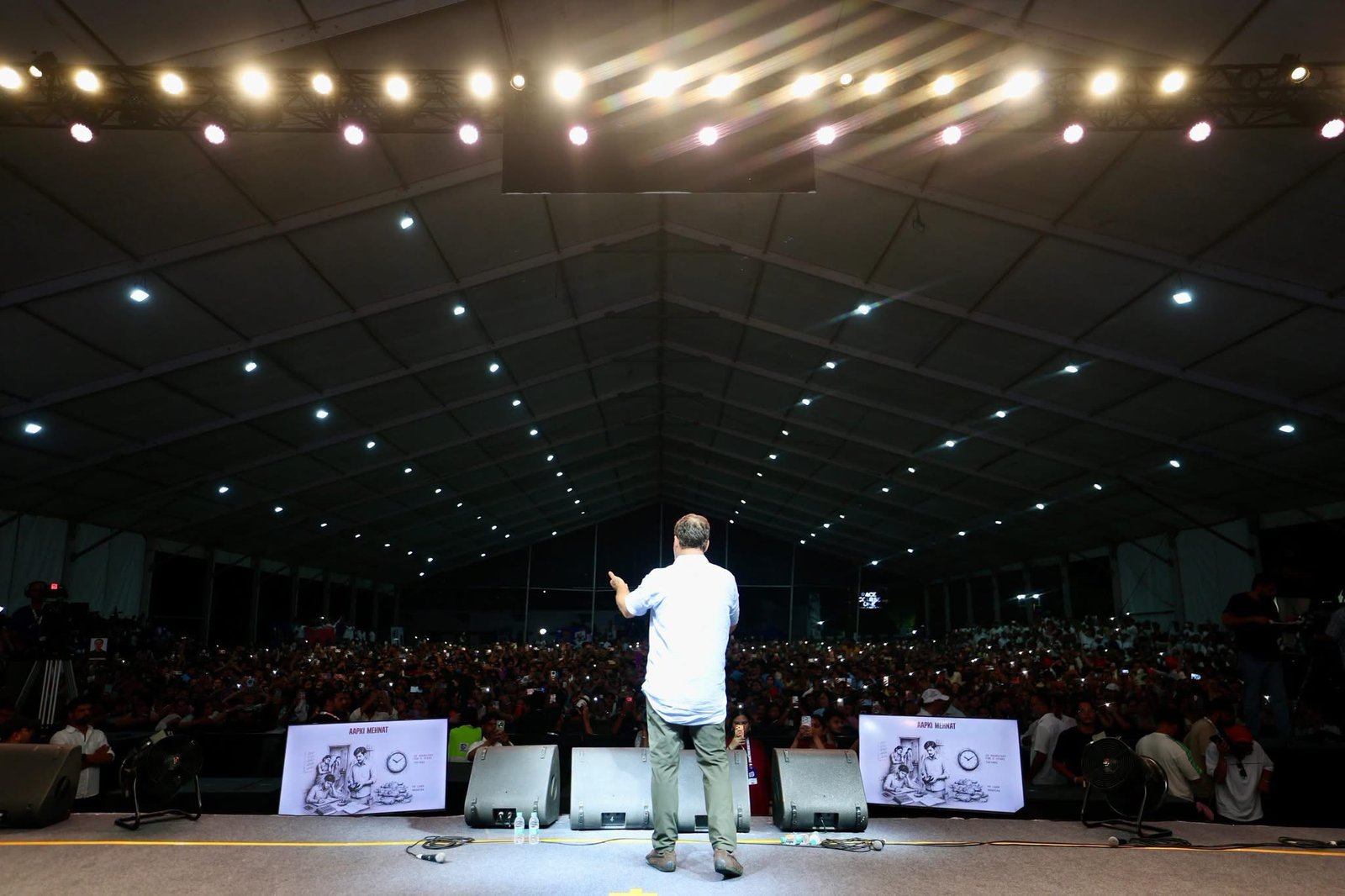‘छात्रों की गूंज’ कार्यक्रम में राहुल गांधी ने छात्रों से किया संवाद, देशभर से पहुंचे युवा