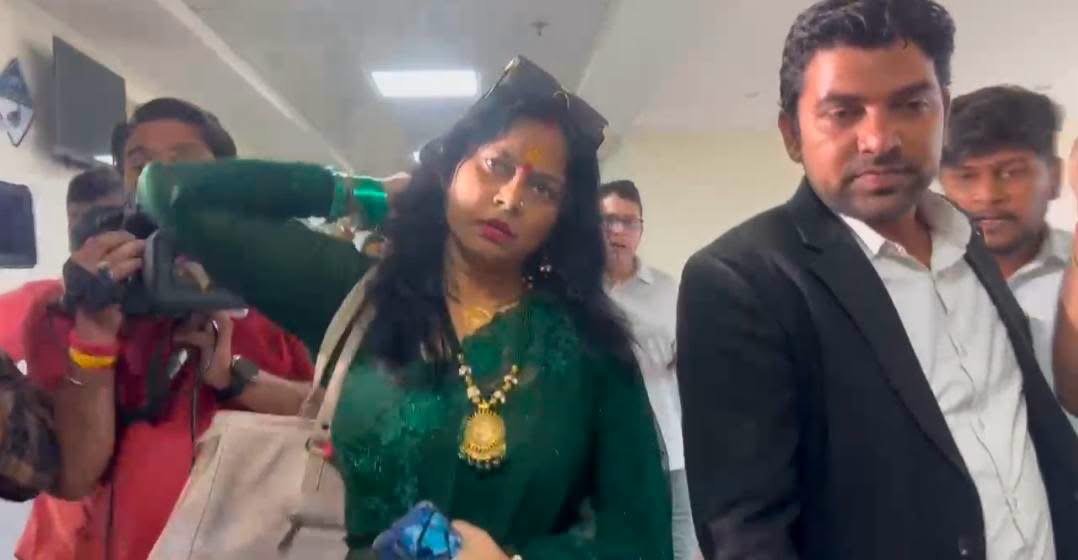 अंकिता भंडारी हत्याकांड: कोर्ट में पेश हुईं उर्मिला सनावर, धामी सरकार को गिराने की साजिश का लगाया आरोप