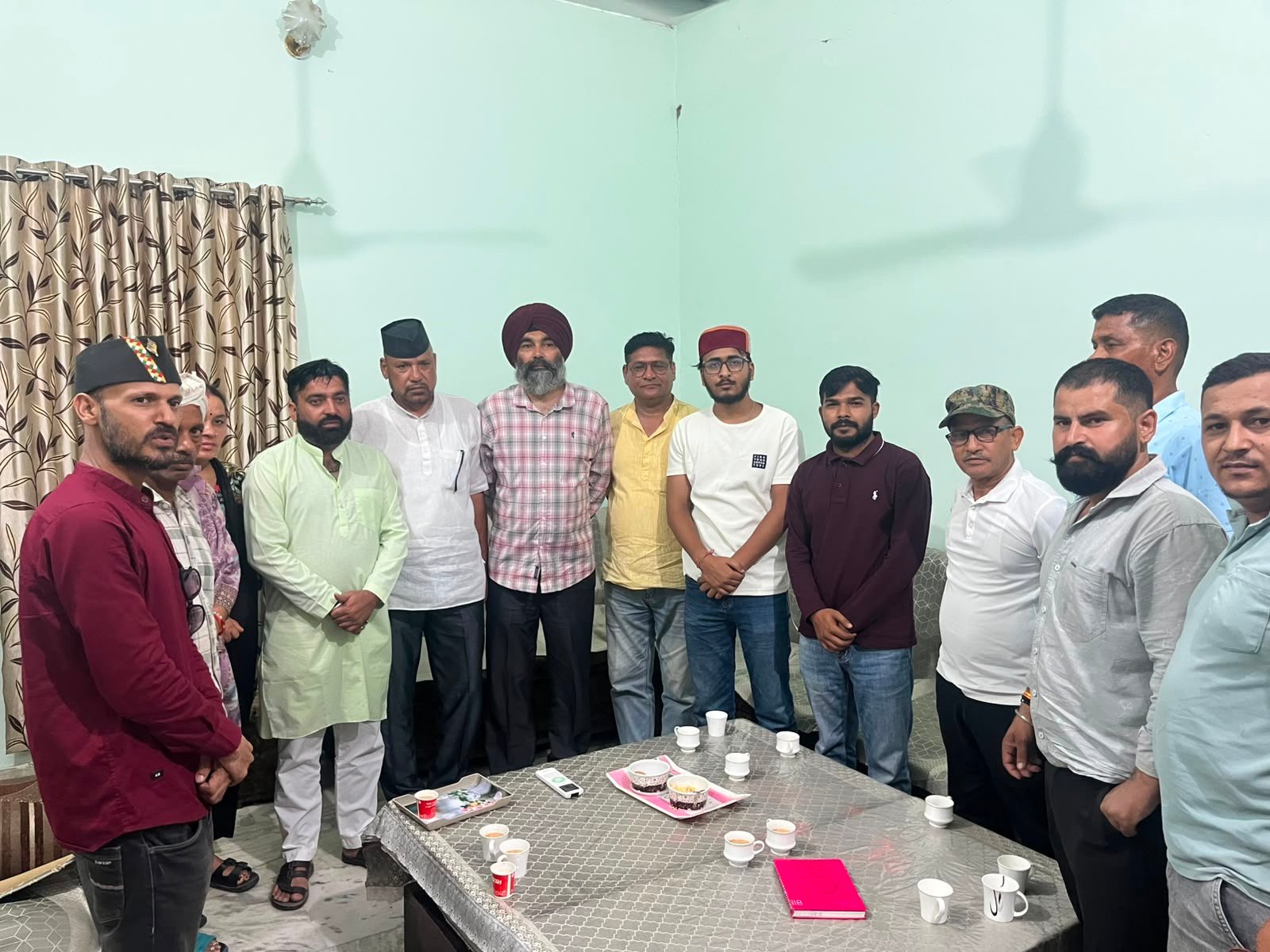 गढ़ीनेगी पहुंचे उत्तराखंड क्रांति दल का प्रतिनिधिमंडल, युवा उक्रांद के केंद्रीय मीडिया प्रभारी आयुष रावत बोले— मातृशक्ति के सम्मान से समझौता नहीं